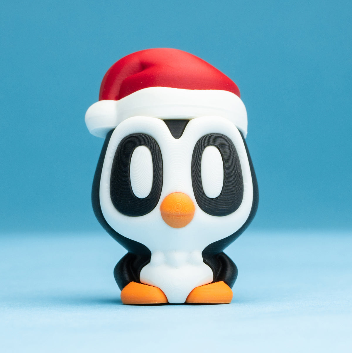 Blob Penguin Figurines Set – 3D Printed Kawaii Desk Decor (Set of 5)
