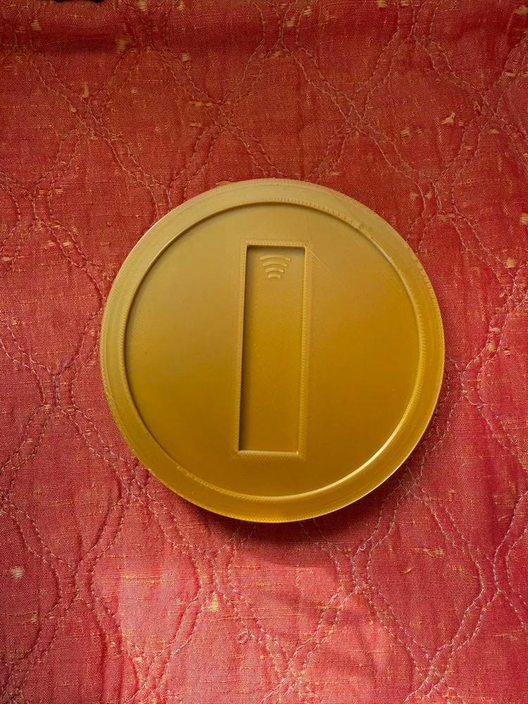 3D Printed Gold Coin Card Holder | Retro Inspired Tap to Pay Wallet, Gamer Gift BlakePrintz